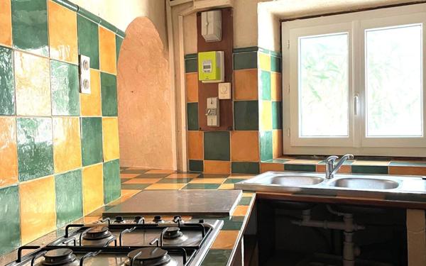 Maison à vendre    3 pièces •  Vallon-Pont-d'Arc