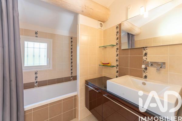 Maison à vendre 7 pièces 145 m² Saint-Cyr-sur-Mer