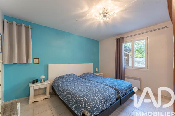 Maison à vendre 7 pièces 145 m² Saint-Cyr-sur-Mer