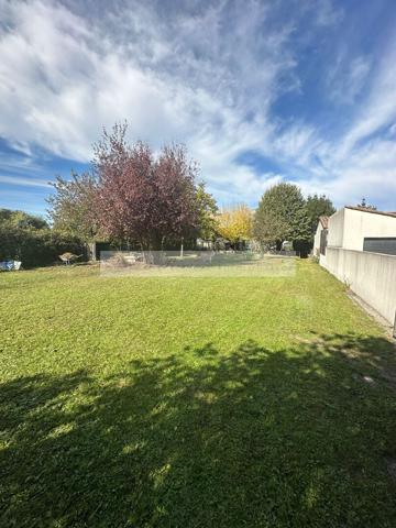 Land CONSTRUCTIBLE Cognac 3 Kms 550 m2 , Cognac Land CONSTRUCTIBLE Cognac 3 Kms 550 m2 , Cognac