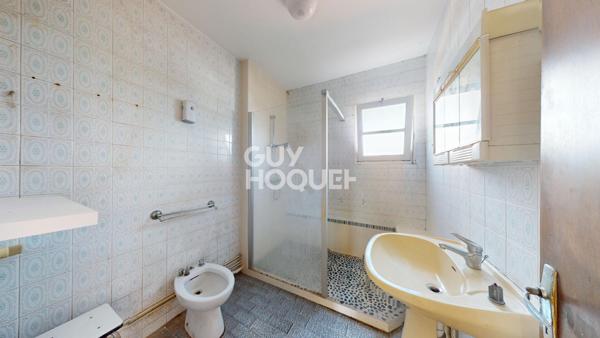 A VENDRE : Maison de village 172 m² avec jardin