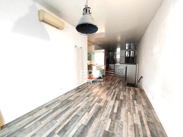 Appartement Loft + Box  Marseille St Charles 80 m2