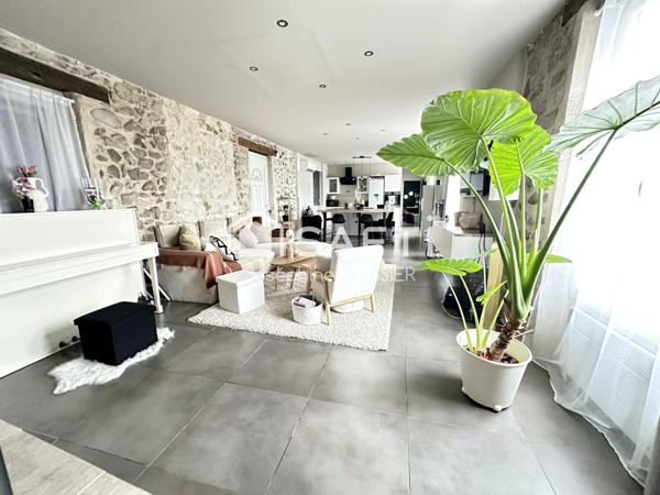 A VISITER SUR MONTFAVET, TRES BEL APPARTEMENT DE 84 M² ENV. REFAIT A NEUF