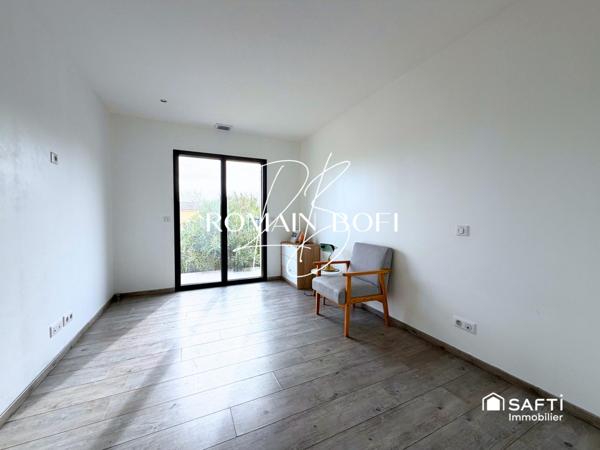 Maison 5 pièces de 153m2 sur 837m2 de terrain avec piscine