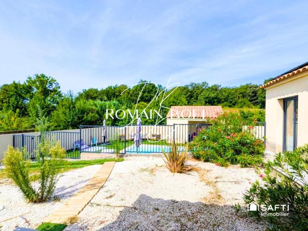 Maison 5 pièces de 153m2 sur 837m2 de terrain avec piscine