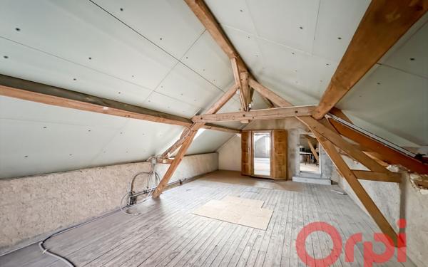 Maison à vendre    2 pièces • 88 m2 La Guerche-sur-l'Aubois