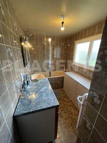 Ensemble Clos de Mur 2 maisons granges idéal Gîte Chambre d'hôte ou Investisseur