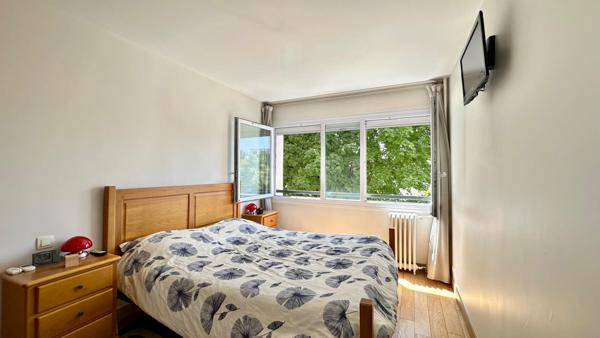 Beau 4 pièces - 2 chambres 62m2 dans résidence avec parc au bord de Marne