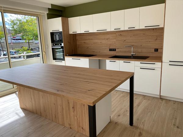 Appartement Niort 4 pièce(s) 109.64 m2