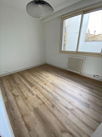 Appartement Niort 4 pièce(s) 109.64 m2