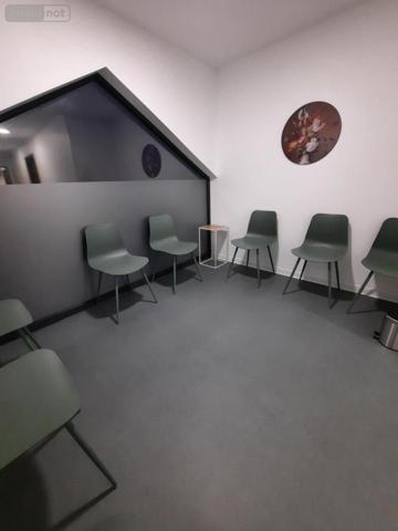 Fonds et/ou murs commerciaux à louer à Dole dans le Jura (39100), ref : 39033-L511