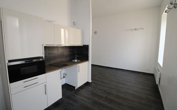 Appartement à louer    1 pièce •  Rozay-en-Brie