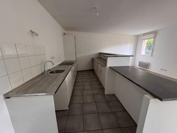 A VENDRE : T4 à LOOS • • 242 000 € FAI • Réf. 1206