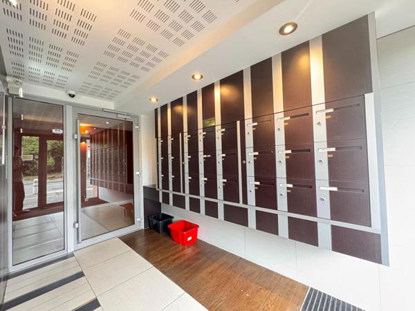 A VENDRE : T4 à LOOS • • 242 000 € FAI • Réf. 1206