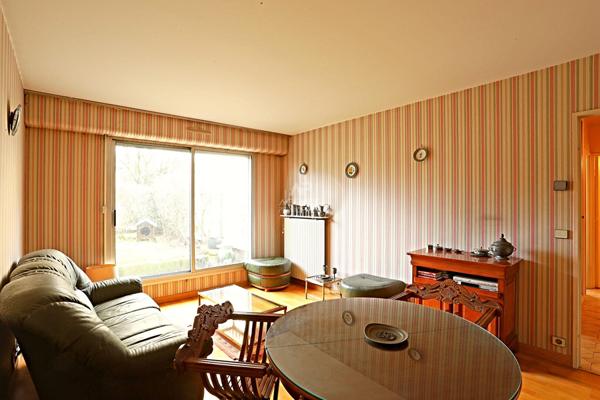 Appartement Nanterre 2 pièce(s) 45 m2 €253 000 ** - Référence 15312