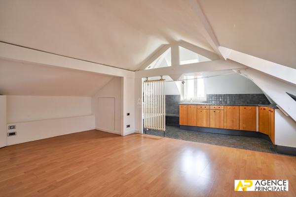 Maison Le Mesnil Le Roi 6 pièce(s) 192 m2 €795 000 ** - Référence 12934