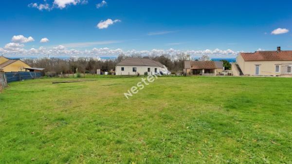 Terrain constructible au centre de Saint Martin En Bresse de 942 m2