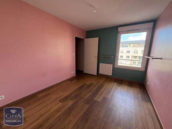 Appartement à louer 3 pièces 65.63m²