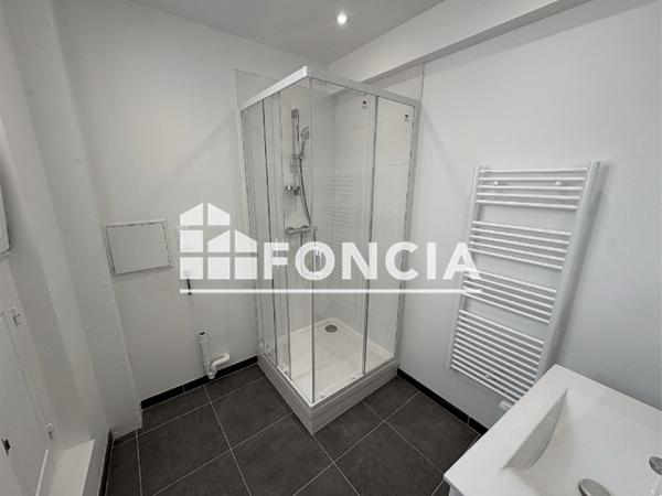 Location Appartement 2 pièces 35.94 m² - 4 RUE DU MONT-VALERIEN Suresnes 92150