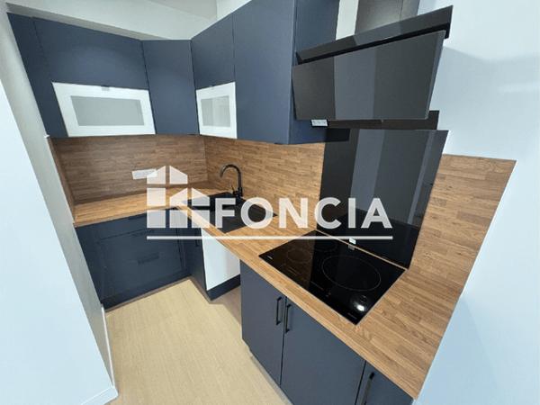 Location Appartement 2 pièces 35.94 m² - 4 RUE DU MONT-VALERIEN Suresnes 92150