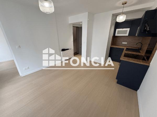 Location Appartement 2 pièces 35.94 m² - 4 RUE DU MONT-VALERIEN Suresnes 92150