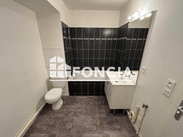 Location Appartement 2 pièces 42 m² - 46 AVENUE ALBERT PETIT Bagneux 92220