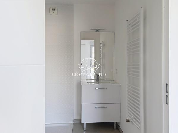 APPARTEMENT FAMILIAL AVEC TERASSE