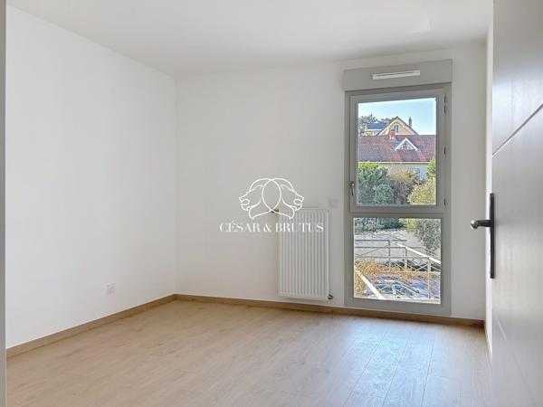 APPARTEMENT FAMILIAL AVEC TERASSE