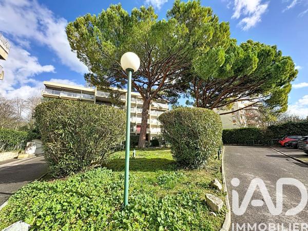 Appartement à vendre 3 pièces 75 m² Le Tholonet