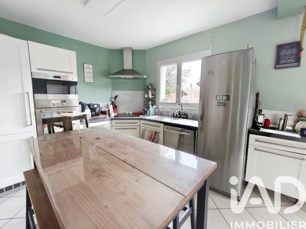 Maison à vendre 5 pièces 99 m² Saint-Chamond