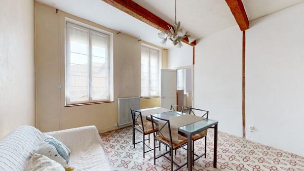 Centre ville Narbonne, T2 45m² avec garage 19m² et cave 20m²