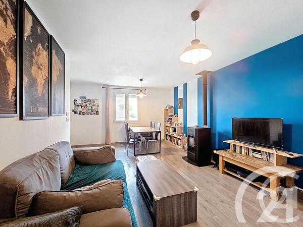 Appartement T4 à vendre  4 pièces - 82,93 m2 CHEVAL BLANC - 84