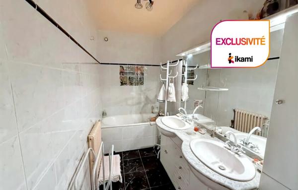 Saint Marcellin, en exclusivité, maison de ville 145 m2 au fort potentiel