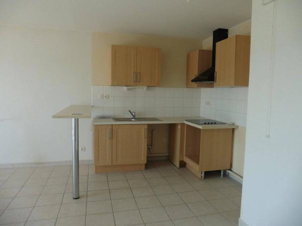 Appartement T3 au 2e étage