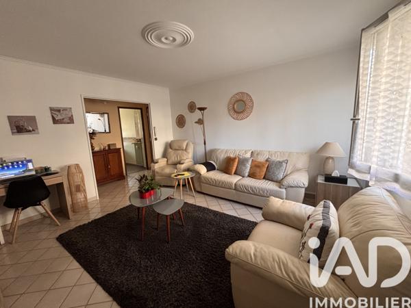 Appartement à vendre 3 pièces 62,21 m² Saint-Fargeau-Ponthierry