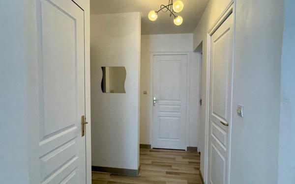 Maison à vendre    6 pièces •  Brigueil-le-Chantre