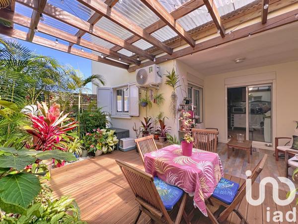 House for sale 4 rooms 88 m² Le Tampon