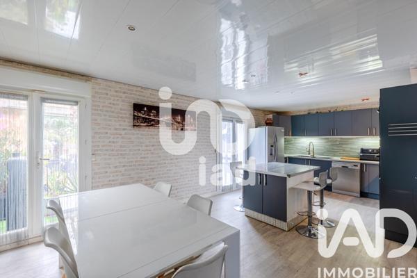 Maison à vendre 8 pièces 127 m² Jouy-le-Moutier