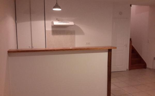 Appartement à louer    3 pièces •  Urcuit