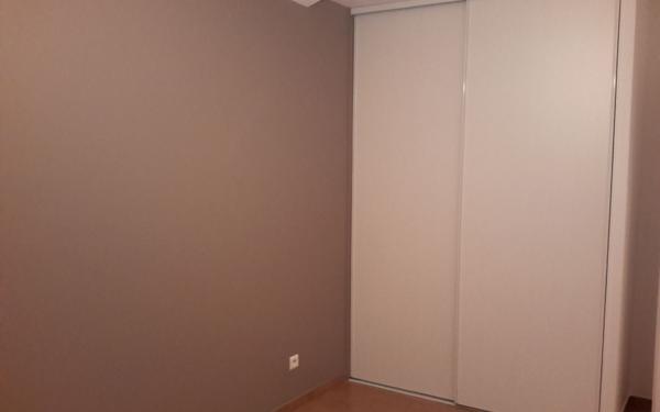 Appartement à louer    3 pièces •  Urcuit