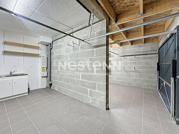 Dernière opportunité à Chalonnes-sur-Loire ! Maison contemporaine avec vie de plain pied comprenant 4 chambres et un jardin