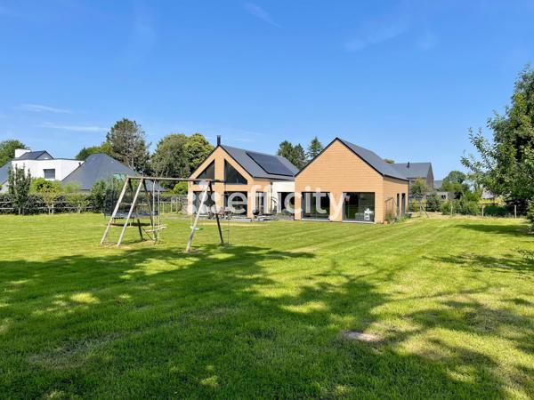Maison
         6 pièces
        - 145 m² Bien prestige 549 000 € *