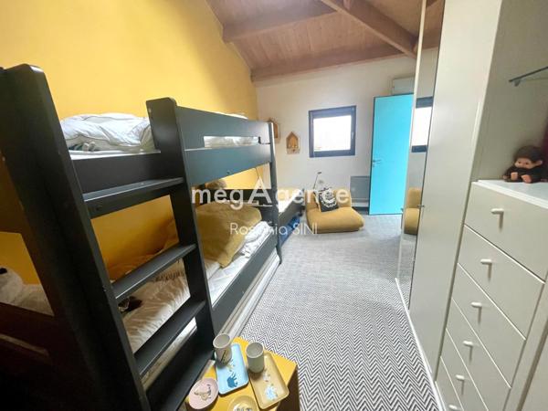 Maison à Les Sables-d'Olonne, 85180 - 8 pièces 246m²