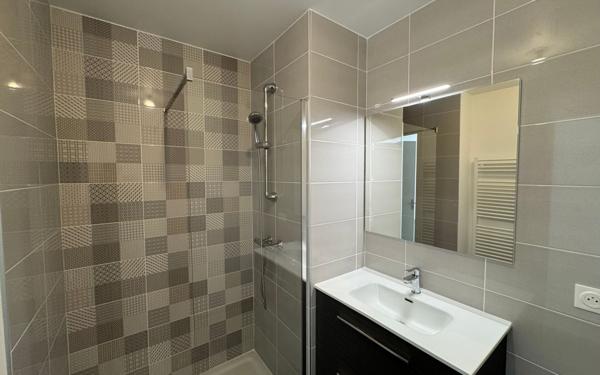 Appartement à louer    2 pièces • 41,91 m2 Challes-les-Eaux