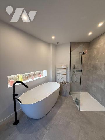 Maison a Vendre à BRIEC, en Finistère Sud (29), au Calme en Campagne, accès proche voie Rapide,...