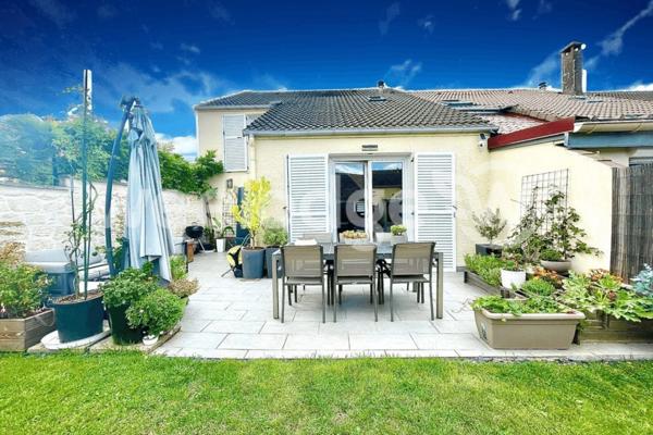 Maison à vendre 5 pièces de 82 m² à Jouy-le-Moutier
