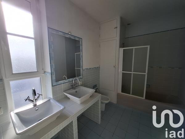 Maison à vendre 9 pièces 219 m² La Suze-sur-Sarthe