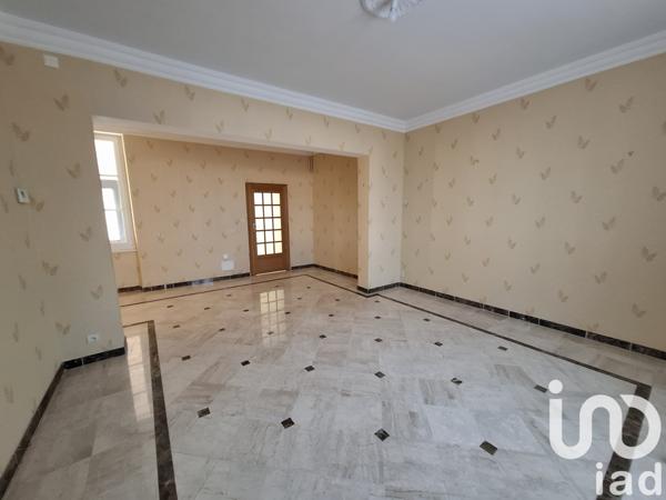 Maison à vendre 9 pièces 219 m² La Suze-sur-Sarthe