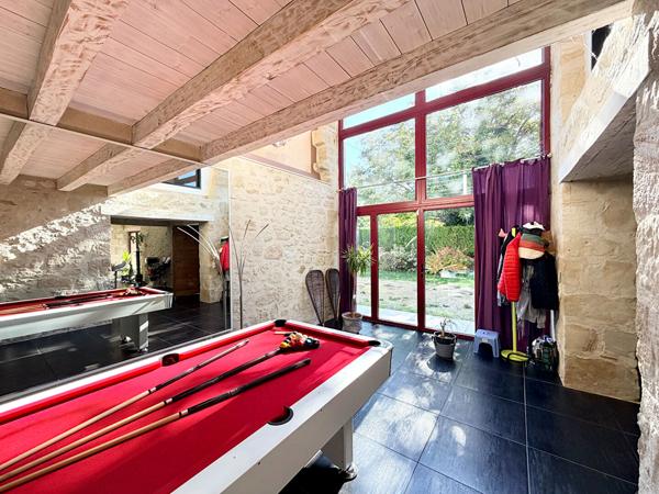 Maison MIRAMONT 310 m²