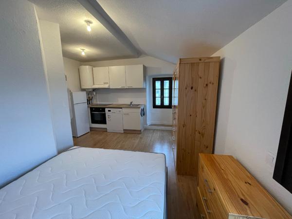 A LOUER - STUDIO MEUBLE CITADELLE BASTIA